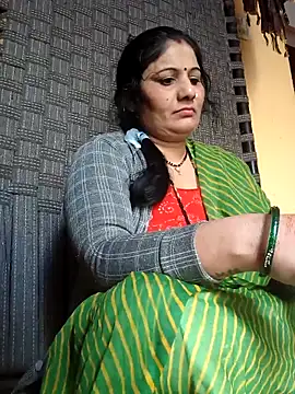 Snapshot of Rakhi99x chatting on October 15, 2:43 am Rakhi99x online show from October 15, 2:43 am