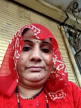 Snapshot of Rakhi99x chatting on November 11, 1:33 am Rakhi99x online show from November 11, 1:33 am