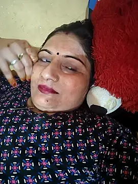 Snapshot of Rakhi99x chatting on October 13, 9:44 am Rakhi99x online show from October 13, 9:44 am