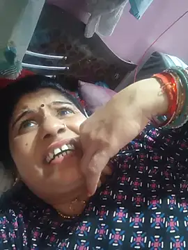 Snapshot of Rakhi99x chatting on June 5, 5:01 am Rakhi99x online show from June 5, 5:01 am