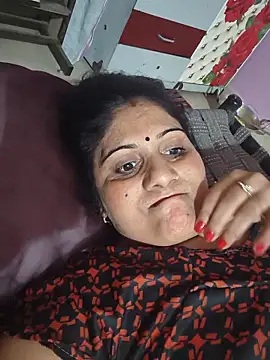 Snapshot of Rakhi99x chatting on May 30, 6:13 pm Rakhi99x online show from May 30, 6:13 pm