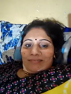 Rakhi99x online show from May 4, 6:00 pm
