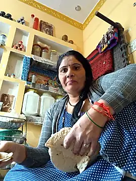 Snapshot of Rakhi99x chatting on October 25, 3:06 am Rakhi99x online show from October 25, 3:06 am