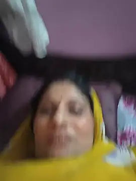 Snapshot of Rakhi99x chatting on May 27, 9:27 am Rakhi99x online show from May 27, 9:27 am