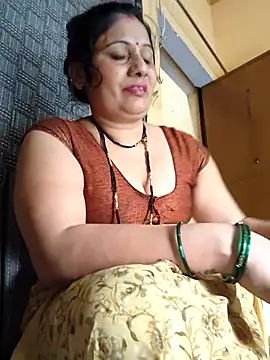 Snapshot of Rakhi99x chatting on September 9, 2:32 am Rakhi99x online show from September 9, 2:32 am