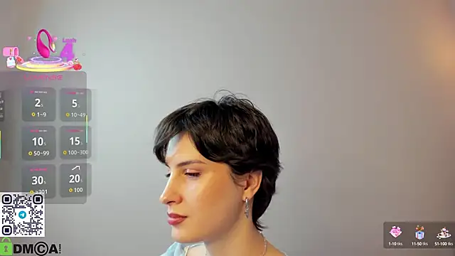 Adeline Perle online show from September 19, 1:09 am