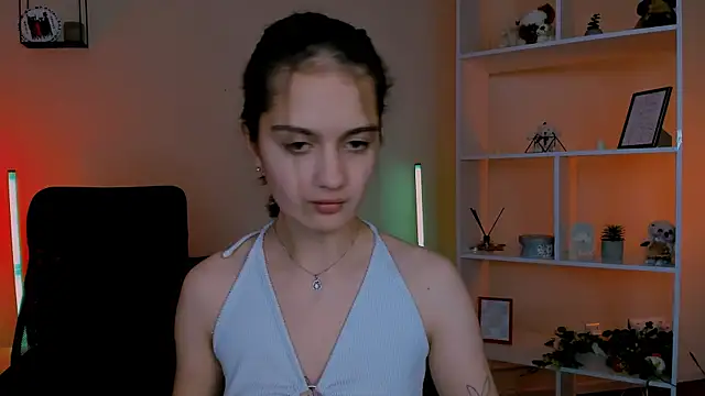 Snapshot of talia_seduce chatting on November 27, 1:44 pm talia seduce online show from November 27, 1:44 pm