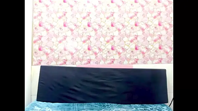 Snapshot of indianmystica694u chatting on September 16, 5:03 pm indianmystica694u online show from September 16, 5:03 pm