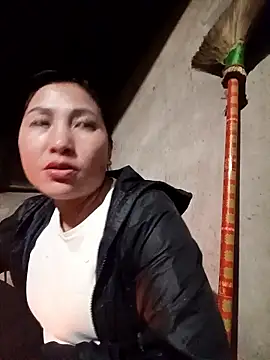 YAYAA-502 online show from January 12, 11:50 am