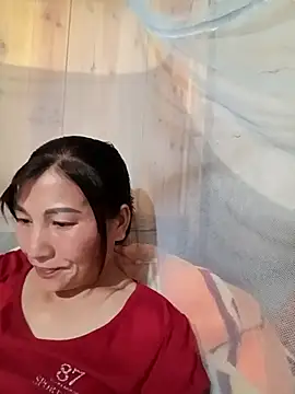 YAYAA-502 online show from April 13, 1:15 pm