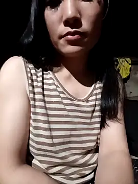 YAYAA-502 online show from February 1, 12:25 pm