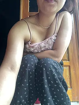 Snapshot of Ngoc-bbi chatting on July 16, 11:57 pm Ngoc-bbi online show from July 16, 11:57 pm