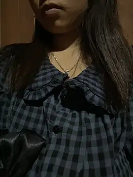 Snapshot of Ngoc-bbi chatting on June 26, 2:01 pm Ngoc-bbi online show from June 26, 2:01 pm