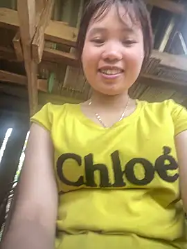 Ngoc-bbi online show from April 15, 5:46 am