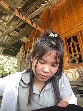 Ngoc-bbi online show from March 19, 6:35 am