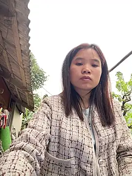 Ngoc-bbi online show from March 4, 1:35 am