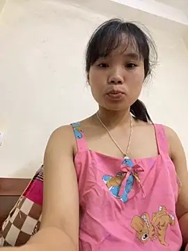 Ngoc-bbi online show from October 4, 11:12 am