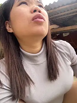 Ngoc-bbi online show from February 18, 2:20 am