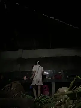 Ngoc-bbi online show from May 5, 10:57 pm