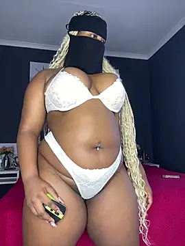 Ebony Warlock  online show from March 10, 7:23 am