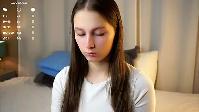 MelaniSeiver online show from November 25, 1:06 am