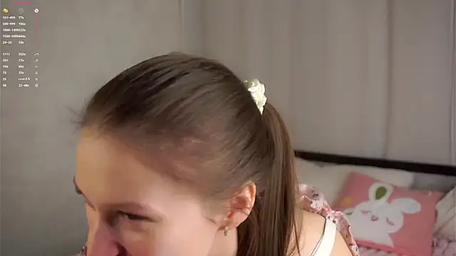 MelaniSeiver online show from March 25, 1:17 am