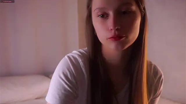 MelaniSeiver online show from February 13, 1:05 am