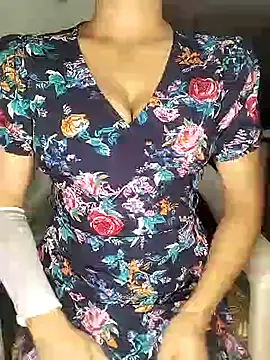 Savita2310 online show from November 19, 6:52 pm