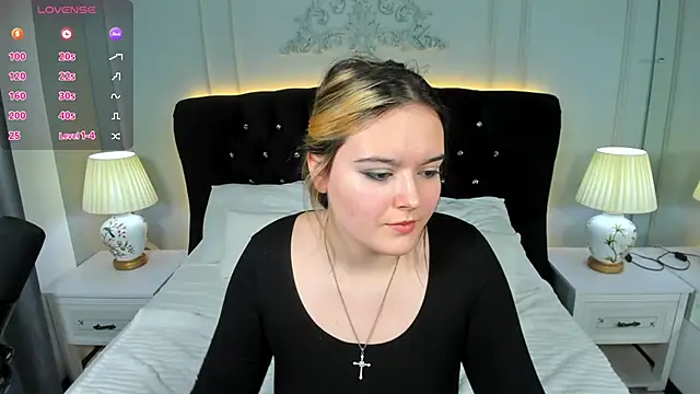 HeyMary online show from November 15, 11:47 am