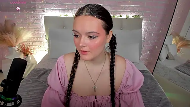 HeyMary online show from September 19, 5:11 am