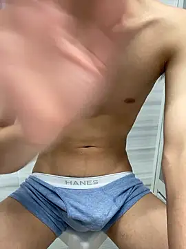 Snapshot of chinsemechan chatting on September 9, 3:21 pm chinsemechan online show from September 9, 3:21 pm