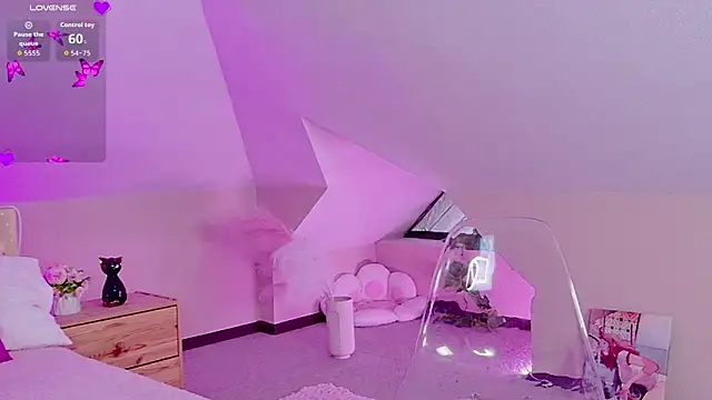 Liann Stark online show from March 25, 6:46 am