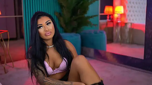 ArabellaPosh online show from October 25, 4:55 am