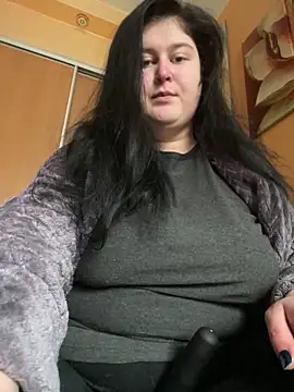 DazzzlingDame online show from February 13, 11:10 am