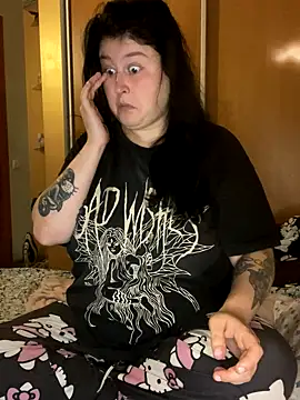 DazzzlingDame online show from September 24, 1:24 am