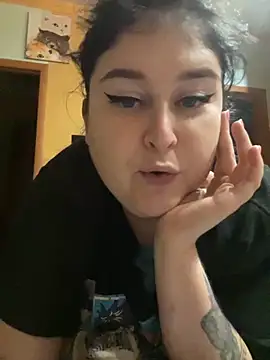 Snapshot of DazzzlingDame chatting on November 10, 8:03 pm DazzzlingDame online show from November 10, 8:03 pm