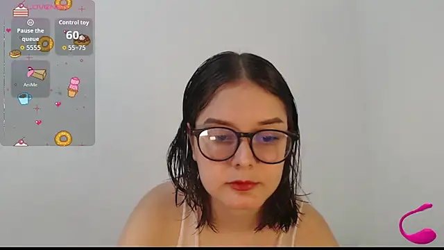 MadieLorez online show from September 11, 5:46 pm