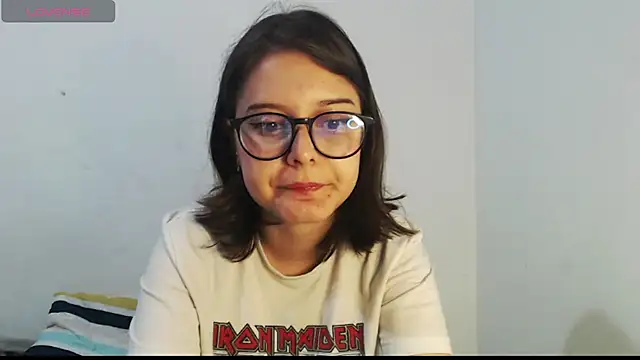 MadieLorez online show from September 16, 7:04 pm