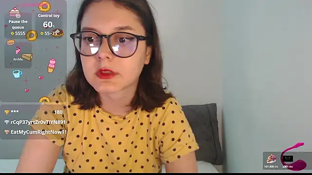 MadieLorez online show from September 11, 1:16 am