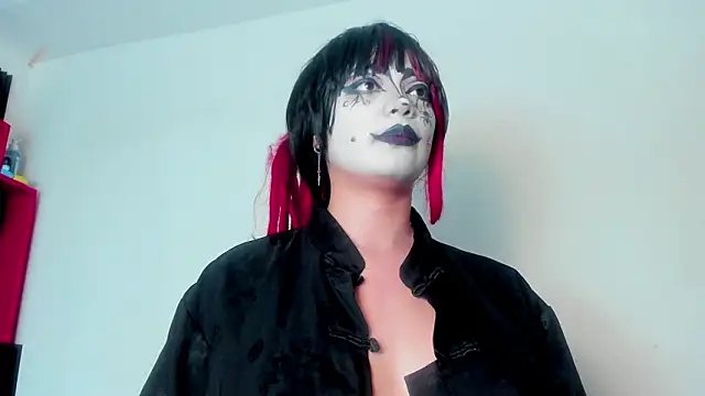 Snapshot of Akalidemon chatting on February 20, 8:49 am Akalidemon online show from February 20, 8:49 am