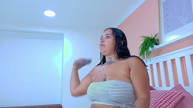 Snapshot of BriannaBennett__ chatting on September 11, 9:04 pm BriannaBennett online show from September 11, 9:04 pm