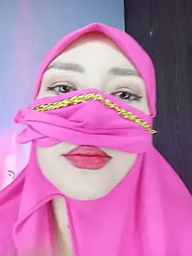Snapshot of Eyad__H chatting on June 17, 9:47 pm Eyad H online show from June 17, 9:47 pm