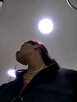 Snapshot of dulcelatin21 chatting on November 12, 11:08 pm dulcelatin21 online show from November 12, 11:08 pm