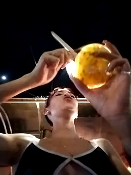 Snapshot of dulcelatin21 chatting on November 1, 5:03 am dulcelatin21 online show from November 1, 5:03 am