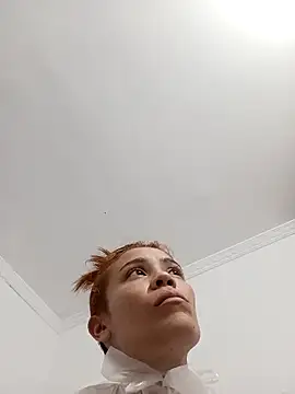 Snapshot of dulcelatin21 chatting on October 2, 7:06 pm dulcelatin21 online show from October 2, 7:06 pm