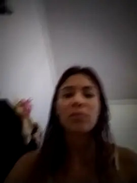 Snapshot of dulcelatin21 chatting on December 2, 5:47 pm dulcelatin21 online show from December 2, 5:47 pm