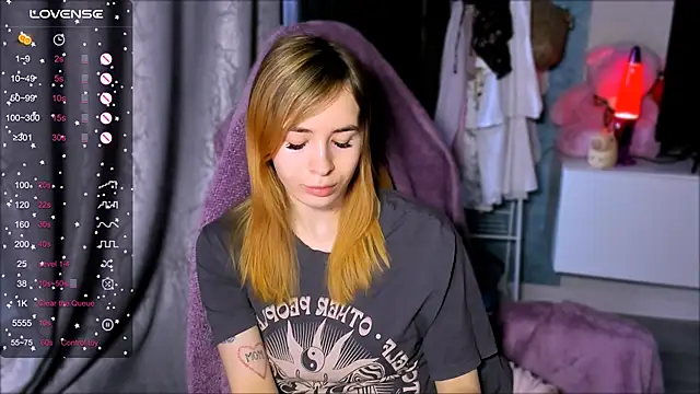 ZoyaMill online show from February 5, 7:15 am