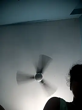 hot-naina4 online show from October 10, 11:16 pm