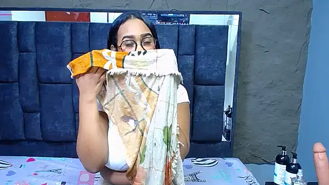 sanabeltits202cl online show from November 28, 4:23 am