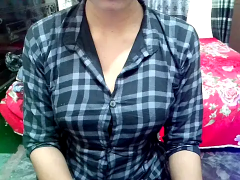 Snapshot of blackpori chatting on December 1, 1:56 pm blackpori online show from December 1, 1:56 pm